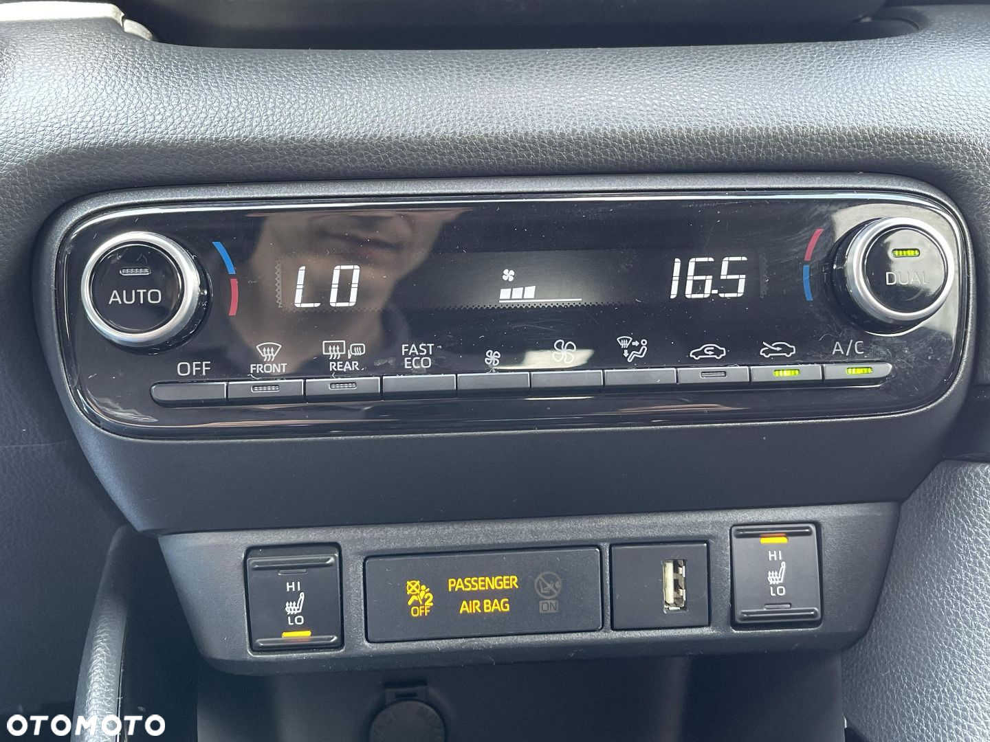 Toyota Yaris - 20