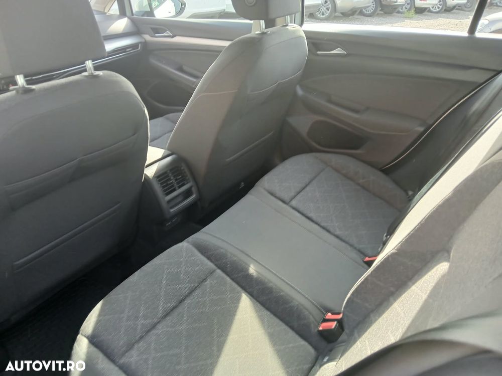Volkswagen Golf 1.0 TSI Life - 9