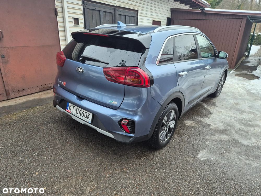 Kia Niro 1.6 GDI Hybrid L Business Line - 4