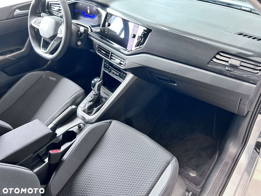 Volkswagen Polo - 13