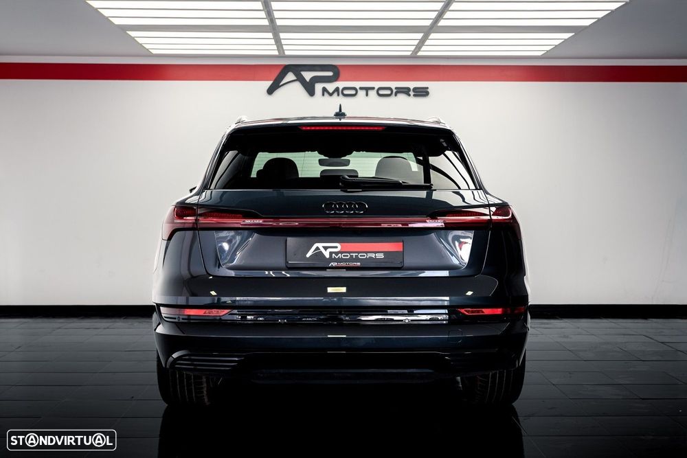 Audi e-tron 50 quattro - 10