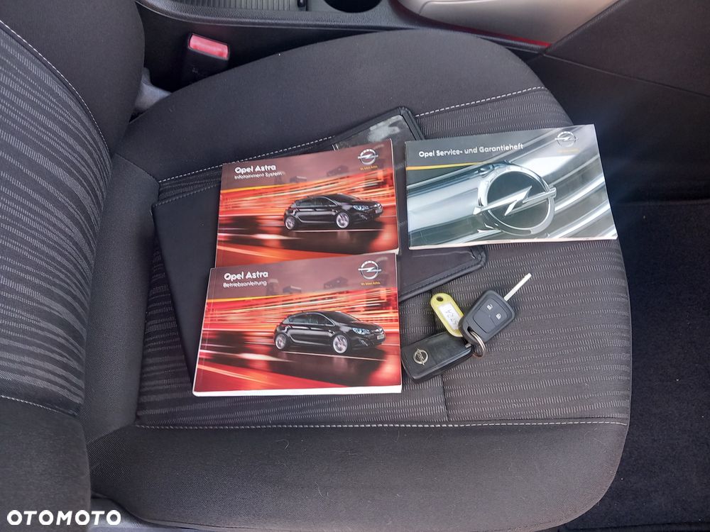 Opel Astra 1.4 T Sport - 34