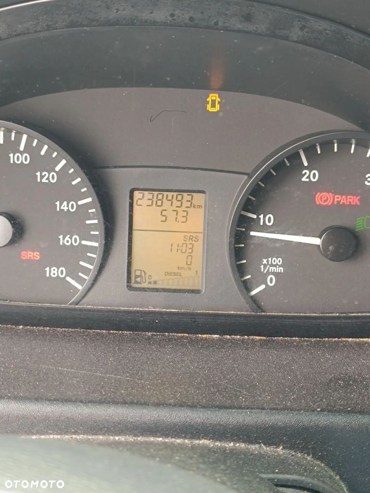Mercedes-Benz SPRINTER - 7