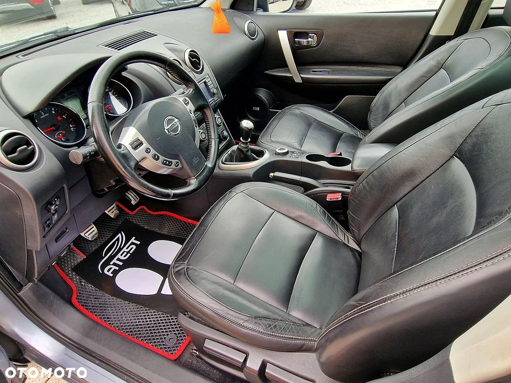 Nissan Qashqai+2 - 8