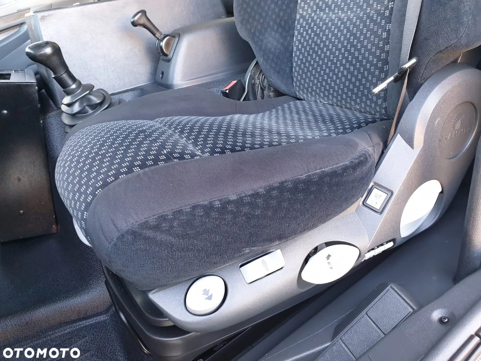 Mercedes-Benz ATEGO 816 EURO 5 KONTENER+WINDA 1000 kg - 23