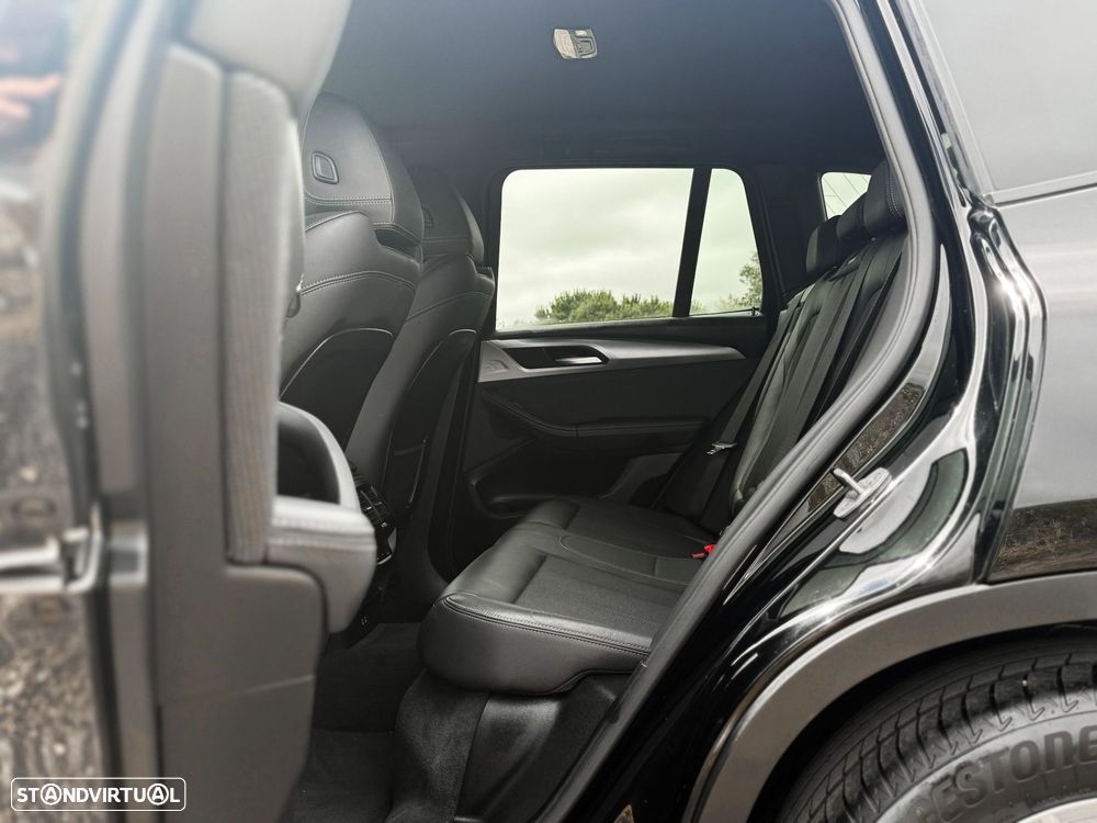 BMW X3 30 e xDrive - 12