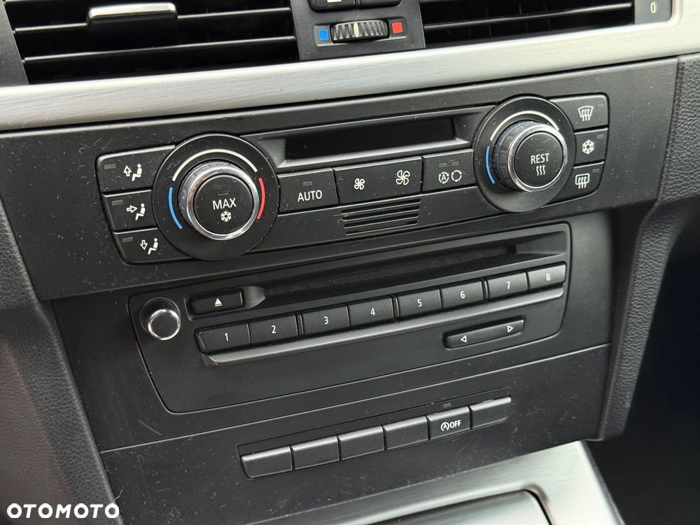 BMW Seria 3 320d DPF - 15