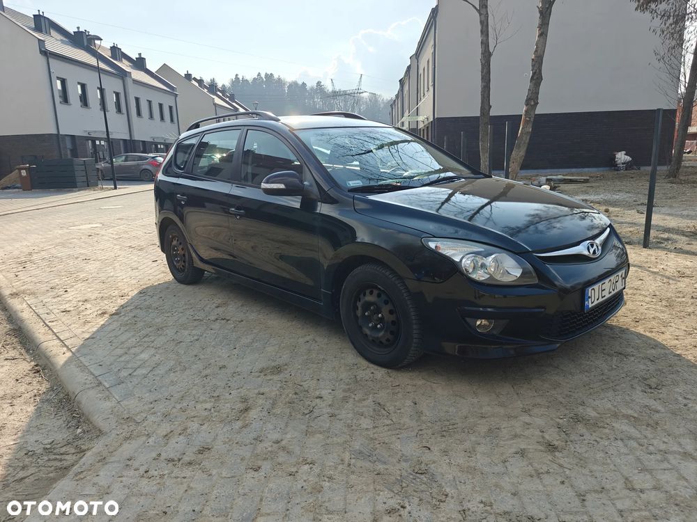 Hyundai i30 i30cw 1.6 CRDi Edition Plus - 1