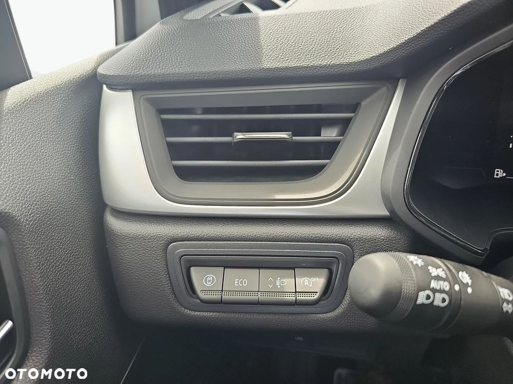 Renault Captur - 16