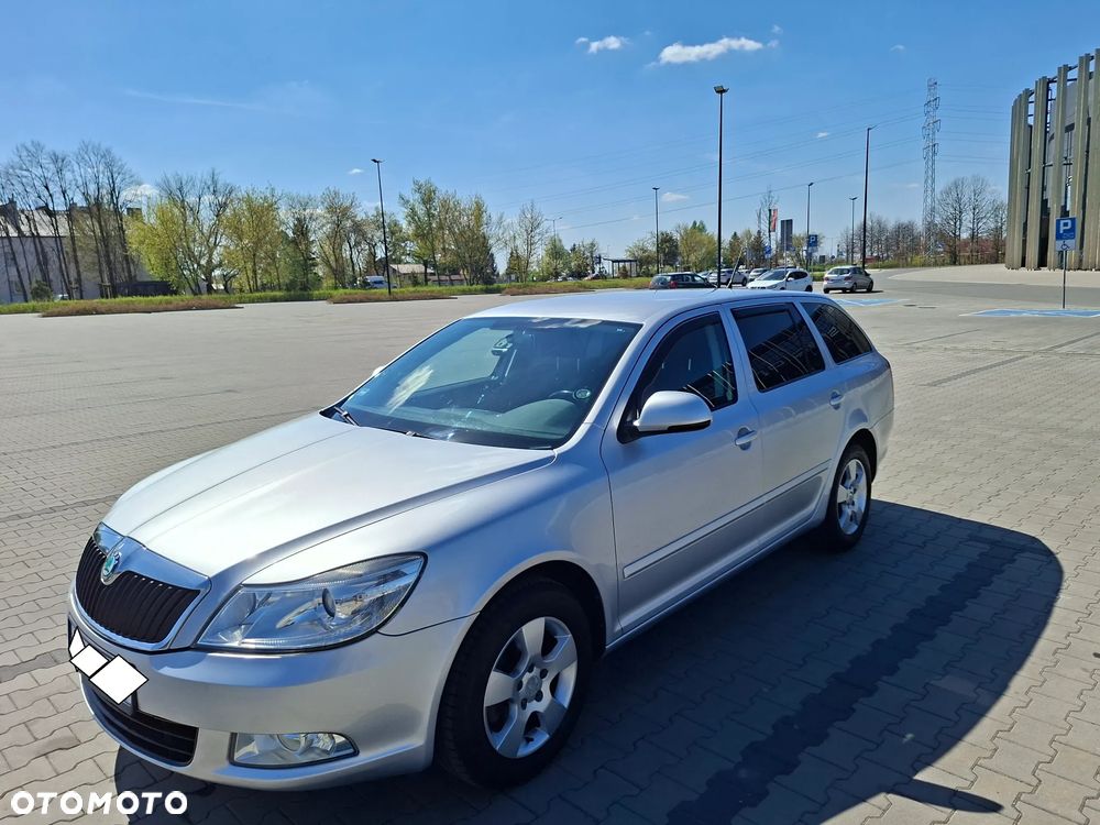 Skoda Octavia 2.0 TDI DPF Elegance - 16