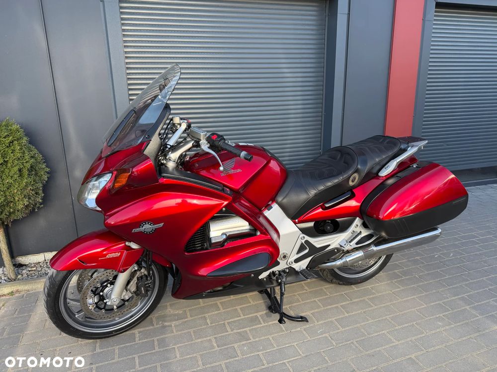 Honda ST - 5