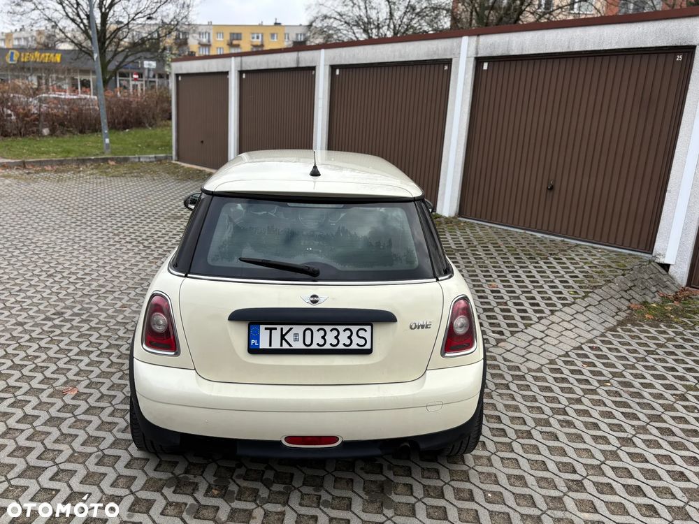 MINI ONE Standard - 10