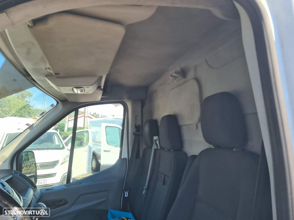 Ford Transit - 8