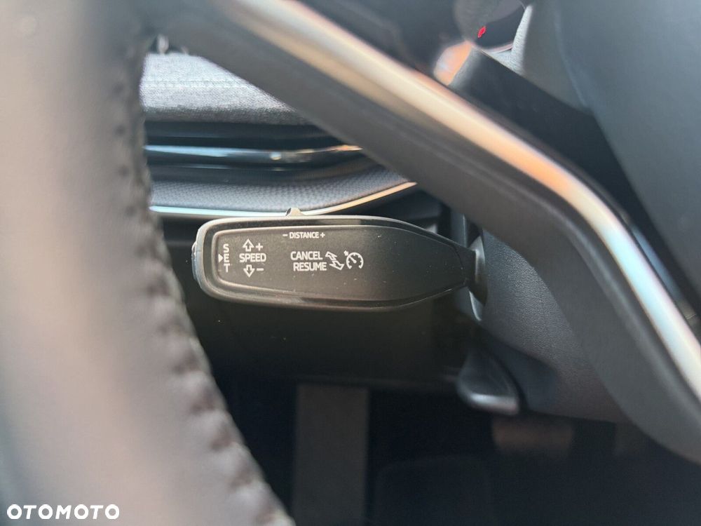 Skoda Superb 2.0 TDI SCR Selection DSG - 17