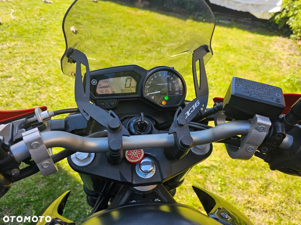 Yamaha XJ - 2
