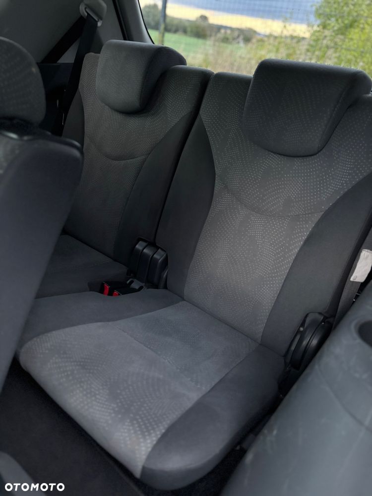 Toyota Prius+ 1.8 HSD Active - 35