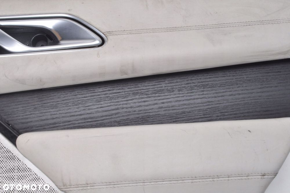 LAND ROVER RANGE ROVER VELAR L560 BOCZEK DRZWI P2 PRAWY TYŁ J8A2-276A00-AAW - 6
