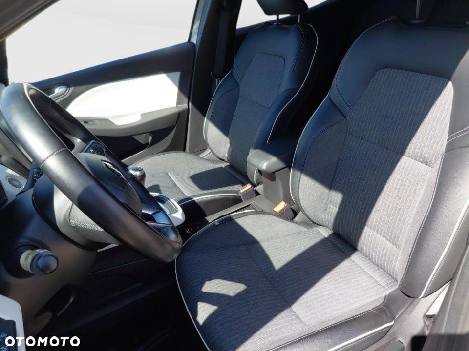Renault Clio - 2