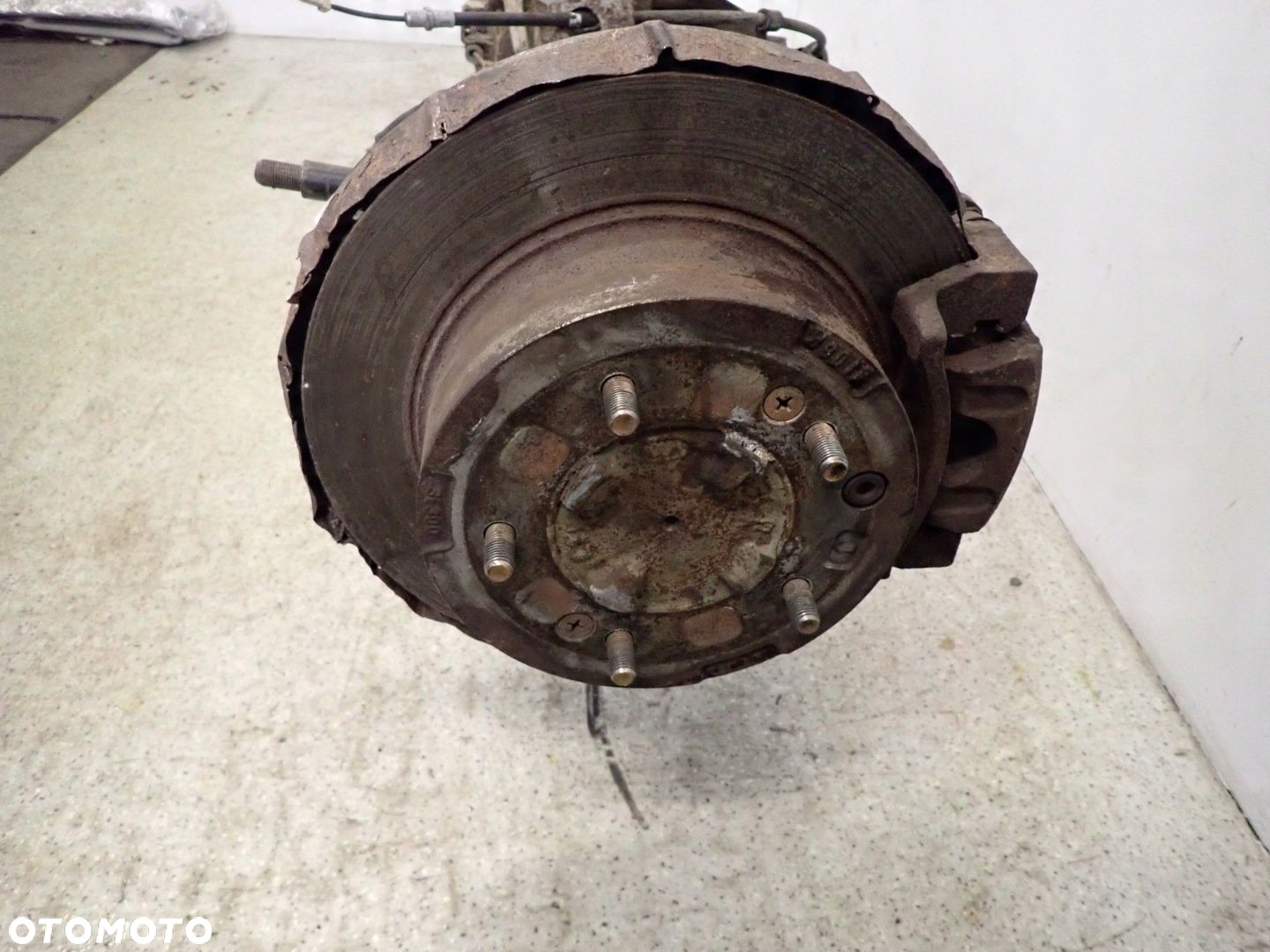 MITSUBISHI SPACE GEAR L400 2.8TD MOST TYLNY 4WD - 8