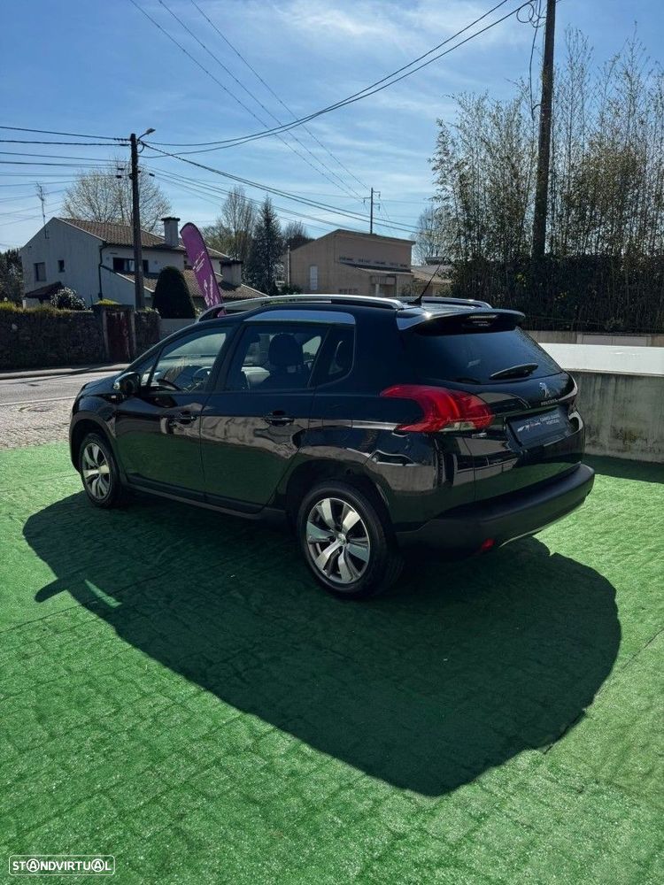 Peugeot 2008 1.2 PureTech Style - 8