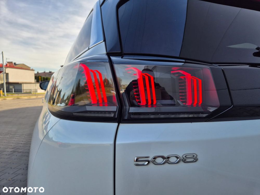 Peugeot 5008 BlueHDI 130 EAT8 GT - 29