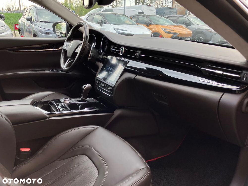Maserati Quattroporte Q4 S - 17