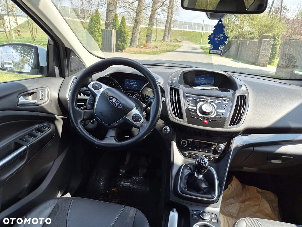 Ford Kuga 2.0 TDCi 4x4 Individual - 4