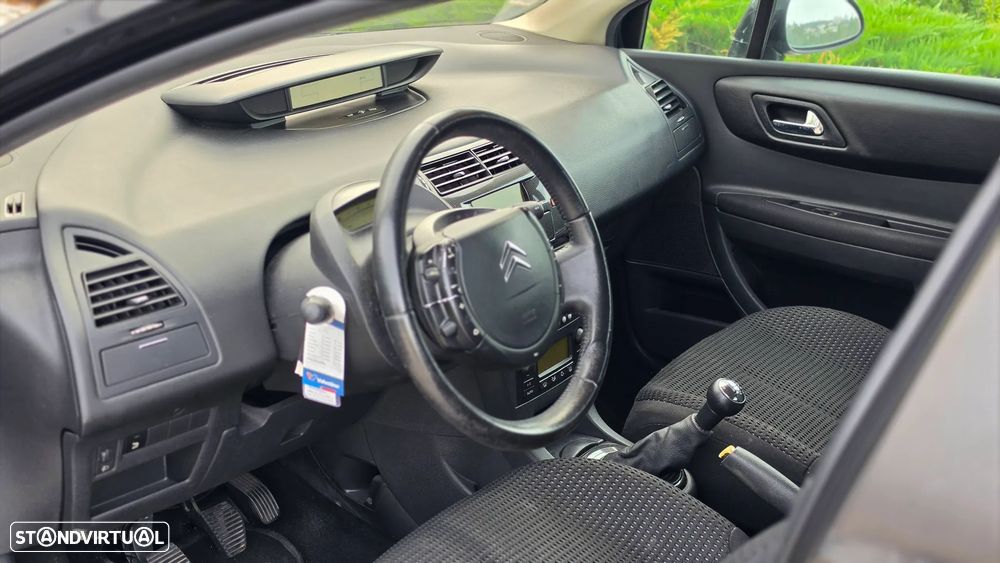Citroën C4 1.6 HDi VTR Pack - 5