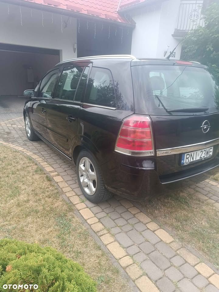 Opel Zafira 1.9 CDTI - 5