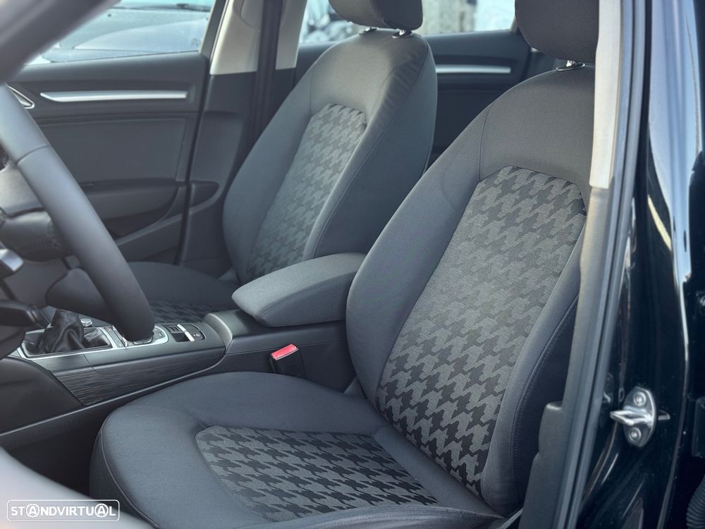 Audi A3 Limousine 1.6 TDI Attraction - 21