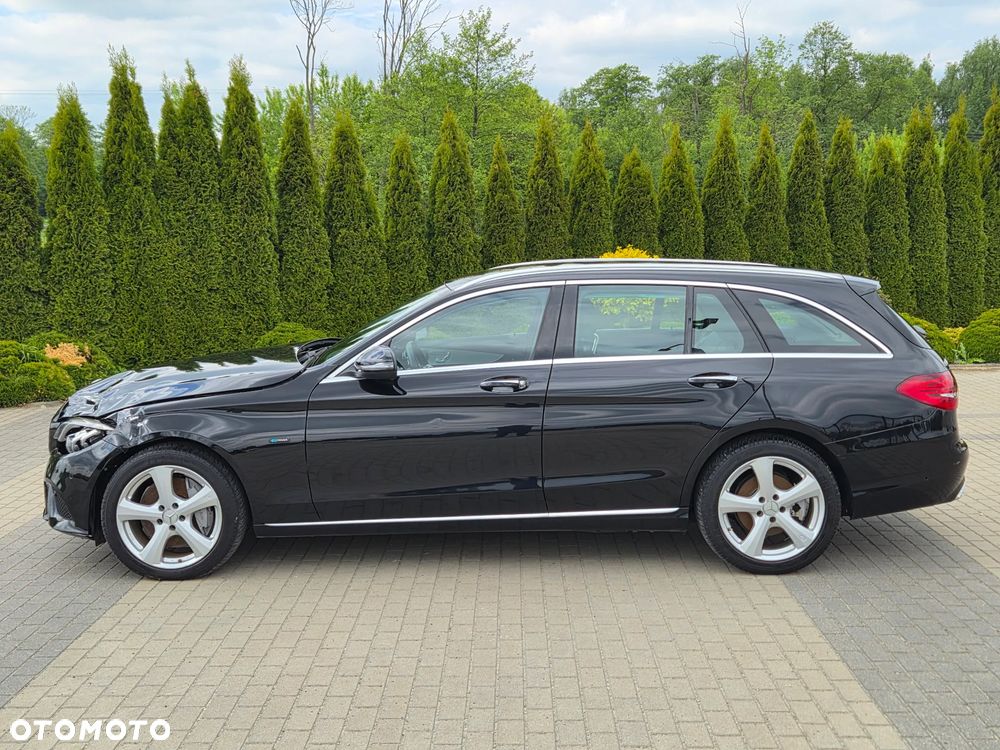 Mercedes-Benz Klasa C 300 de 9G-TRONIC Avantgarde - 4