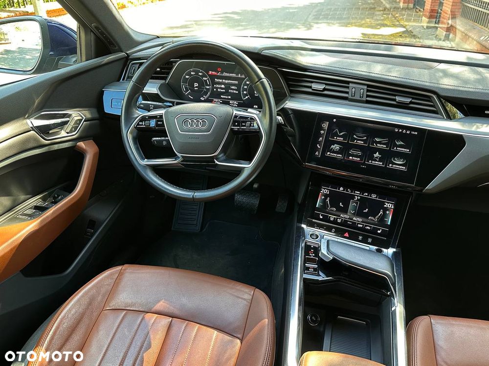 Audi e-tron 55 Quattro - 16