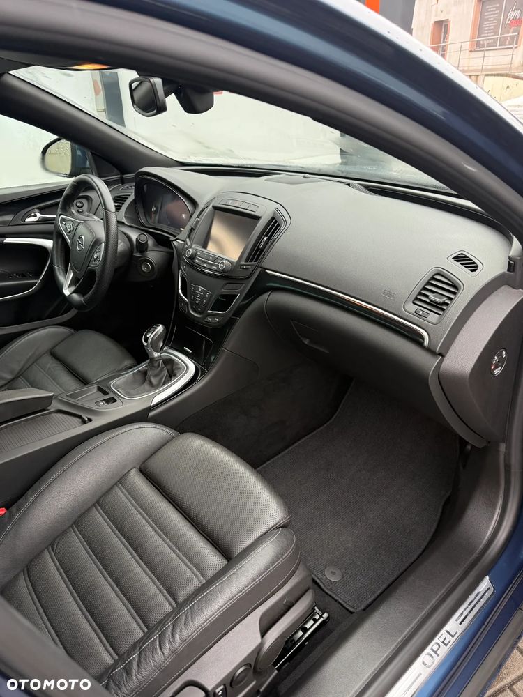 Opel Insignia - 17