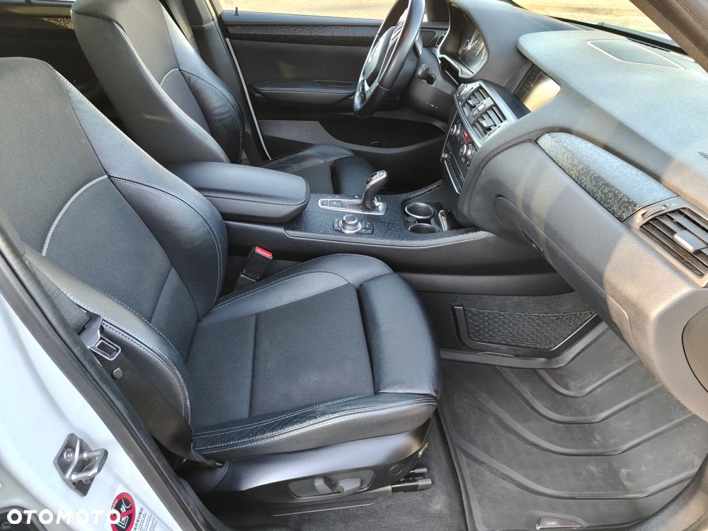 BMW X3 xDrive35i - 10