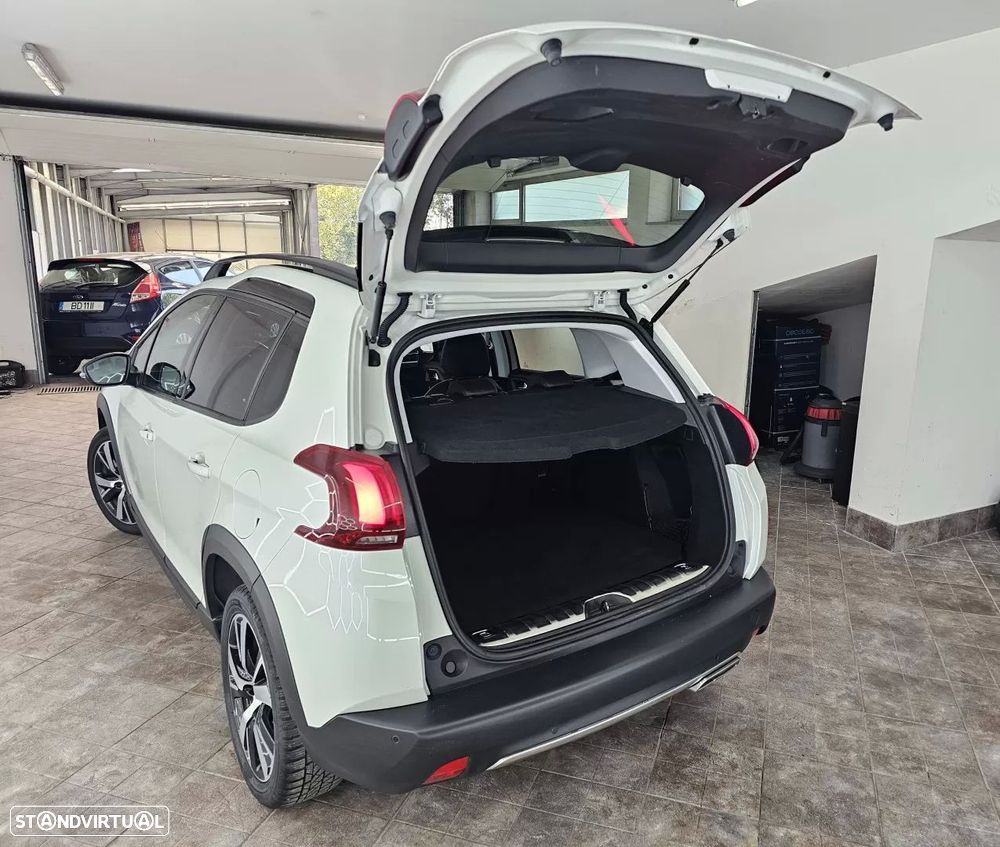 Peugeot 2008 1.2 PureTech GT Line EAT6 - 35