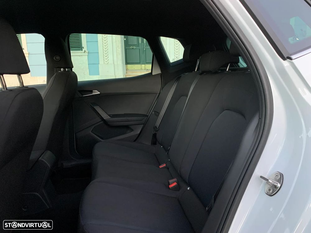 SEAT Arona 1.0 TSI FR - 19