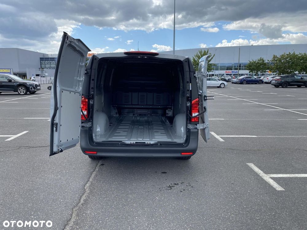 Mercedes-Benz Vito - 19