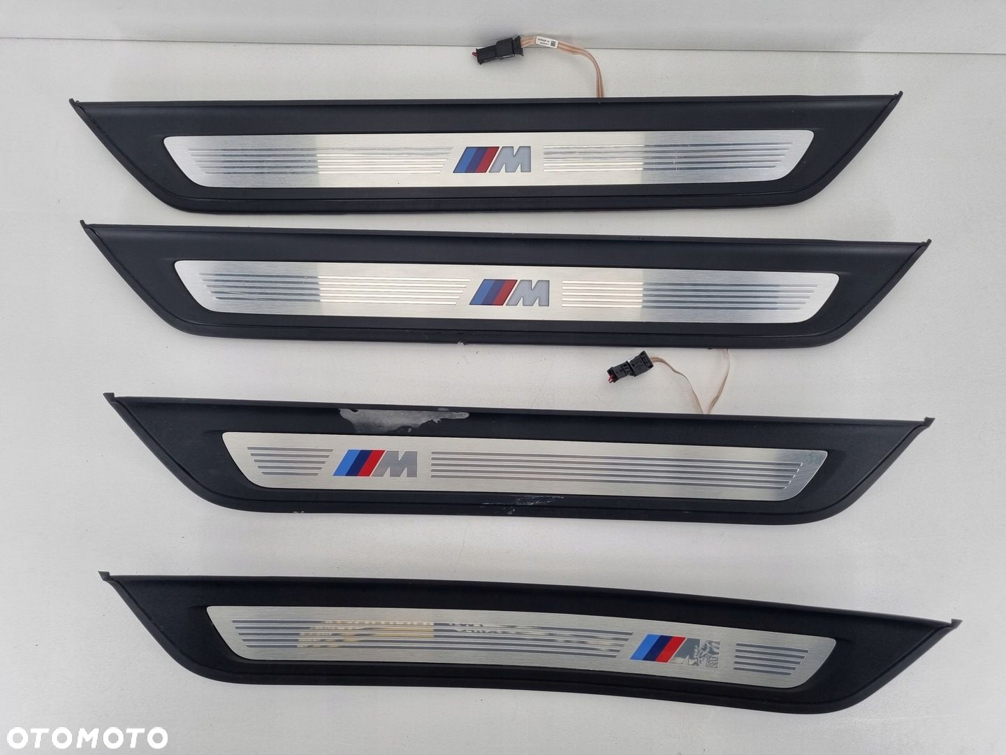BMW 3 G30 G31 51478061056 NAKŁADKA LISTWA PROGOWA M OSŁONA PROGU PODŚWIETLA - 2