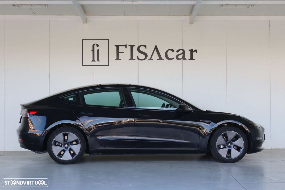 Tesla Model 3 - 6
