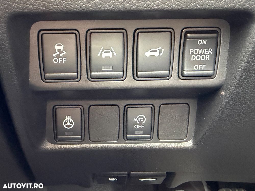 Nissan X-Trail 1.7 dCi ALL-MODE 4x4i Acenta - 32