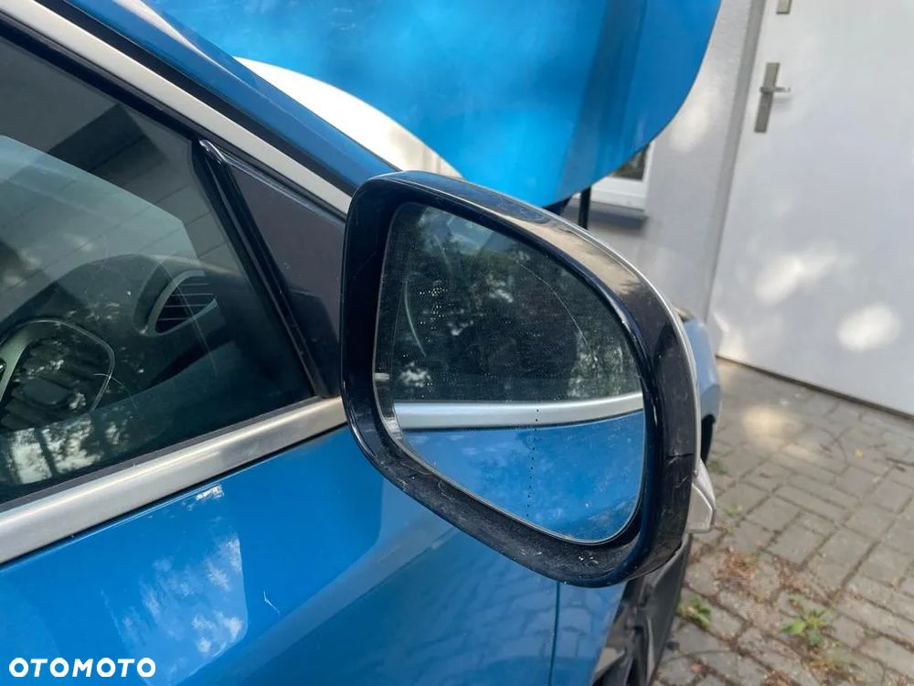 lusterko prawe 8 pin  volvo v40  r-design kompletne - 2