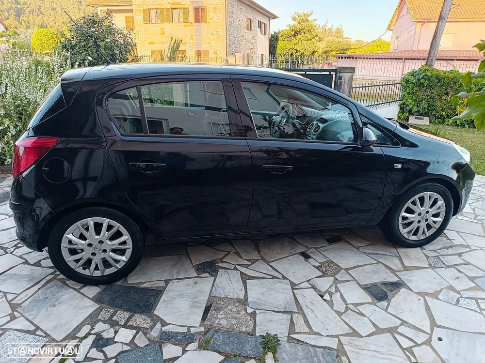 Opel Corsa 1.3 CDTI Enjoy EcoFLEX - 3