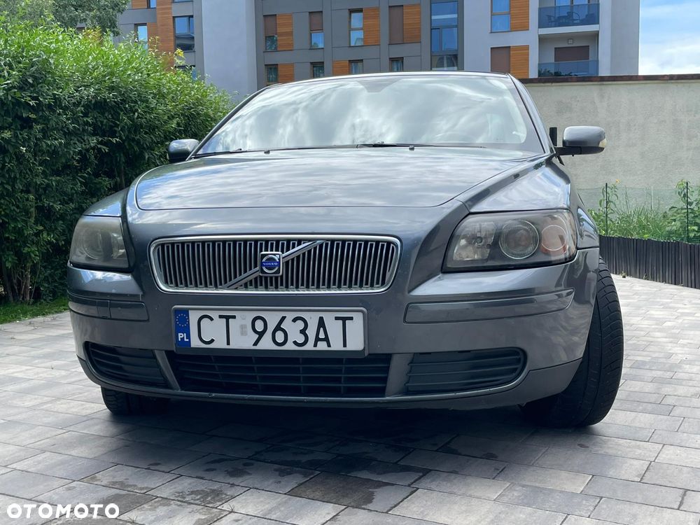 Volvo S40 2.0D Momentum - 4