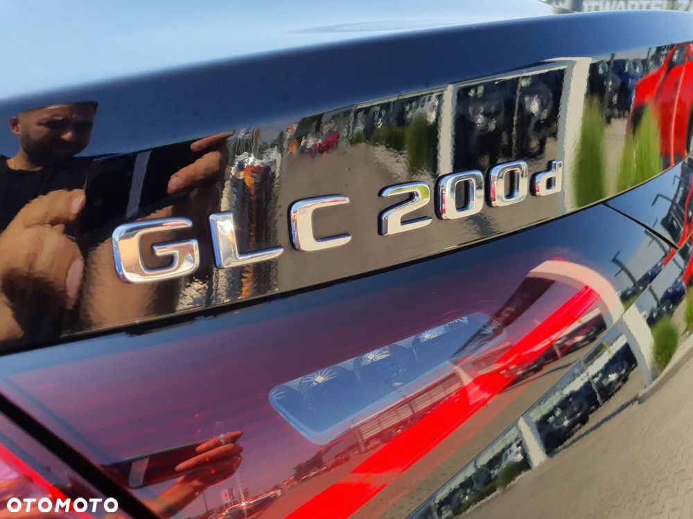Mercedes-Benz GLC 200 d mHEV 4-Matic Avantgarde - 27