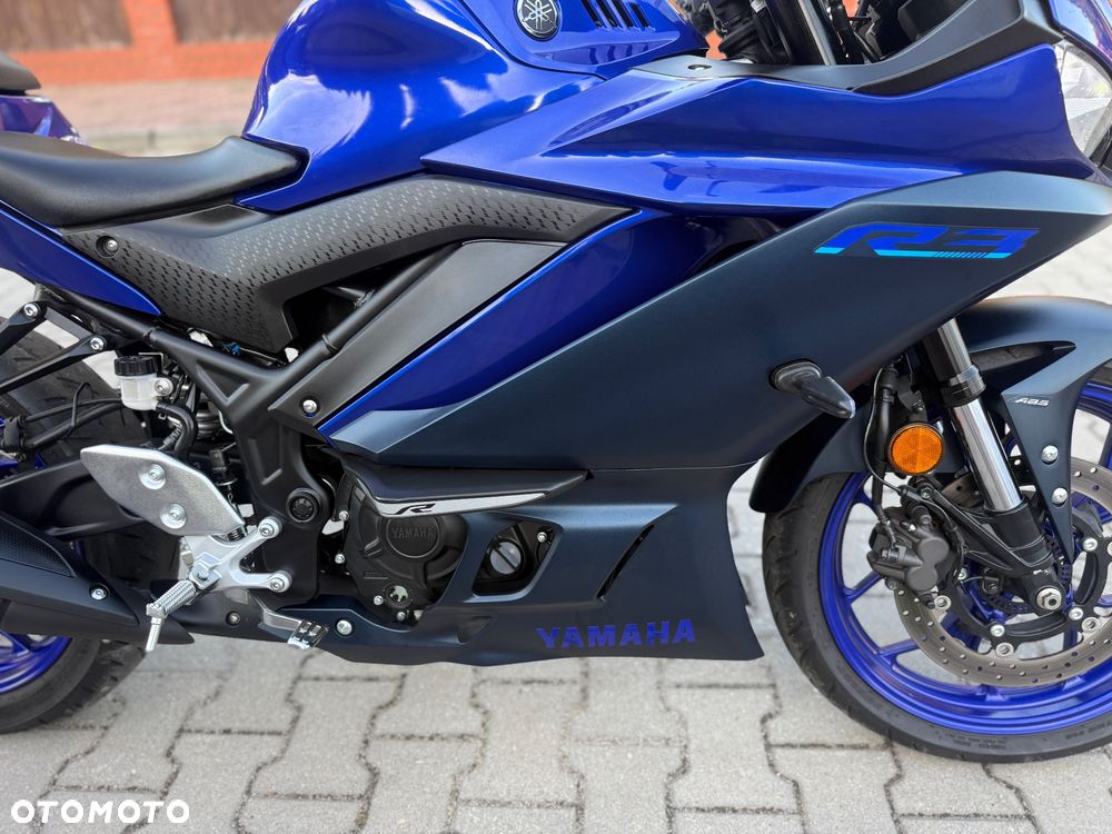 Yamaha R3 - 9