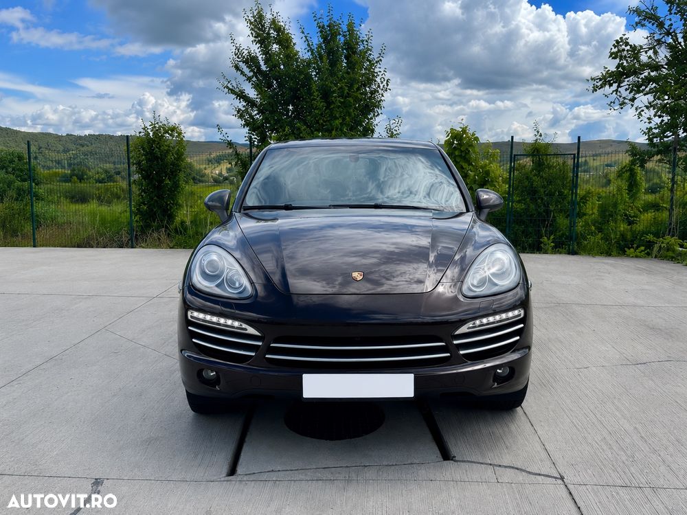 Porsche Cayenne Platinum Edition - 1