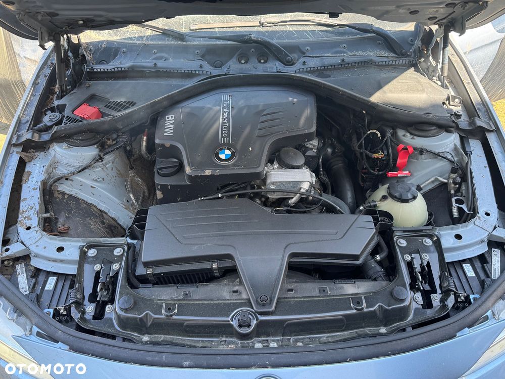 BMW Seria 3 - 23