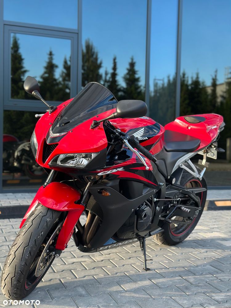 Honda CBR - 1