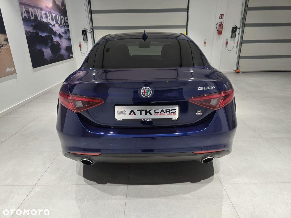 Alfa Romeo Giulia 2.0 Turbo Super - 5