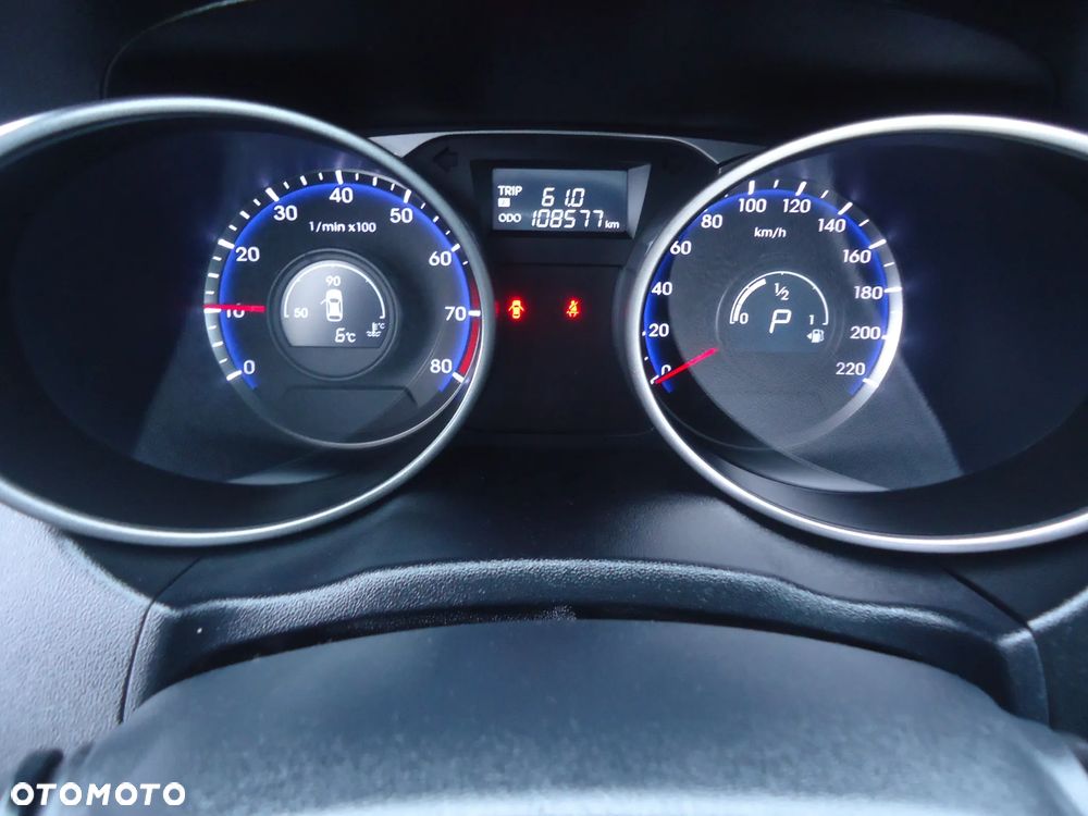 Hyundai ix35 2.0 GDI Premium 2WD - 16